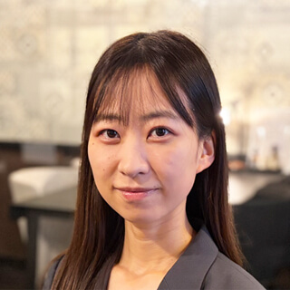 榎本 奈里子